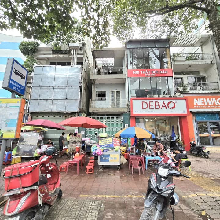 Bán gấp nhà mặt tiền Lý Thường Kiệt, P.14, Q.10 - Diện tích 96.8m², giá 39.5 tỷ