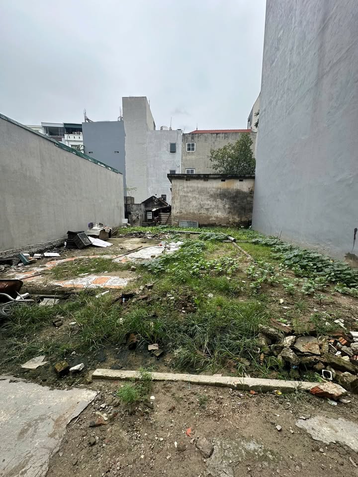 Đất Cổ Linh 100m² giá 16.4 tỷ - Đối diện AEON Mall Long Biên!