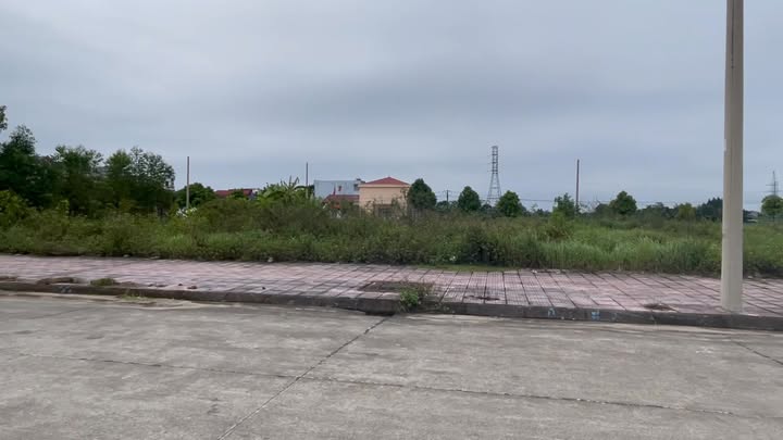 Đất nền KDC Cầu Trại, xã Việt Ngọc, Tân Yên 120m² - Giá chỉ 1 tỷ VND!