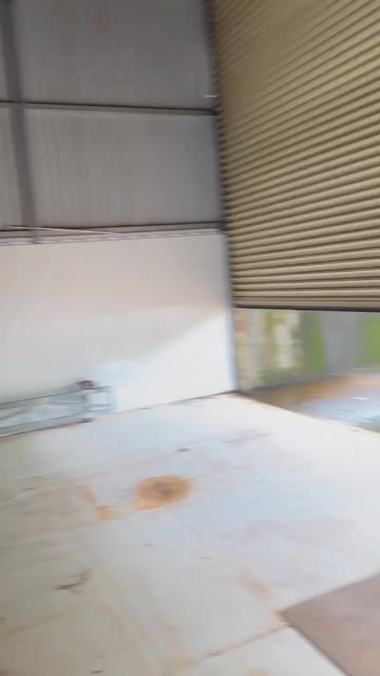 Kho cho thuê tại phường Tân Phú, 810m² chỉ 15 triệu/tháng - Không gian rộng rãi, sạch sẽ!