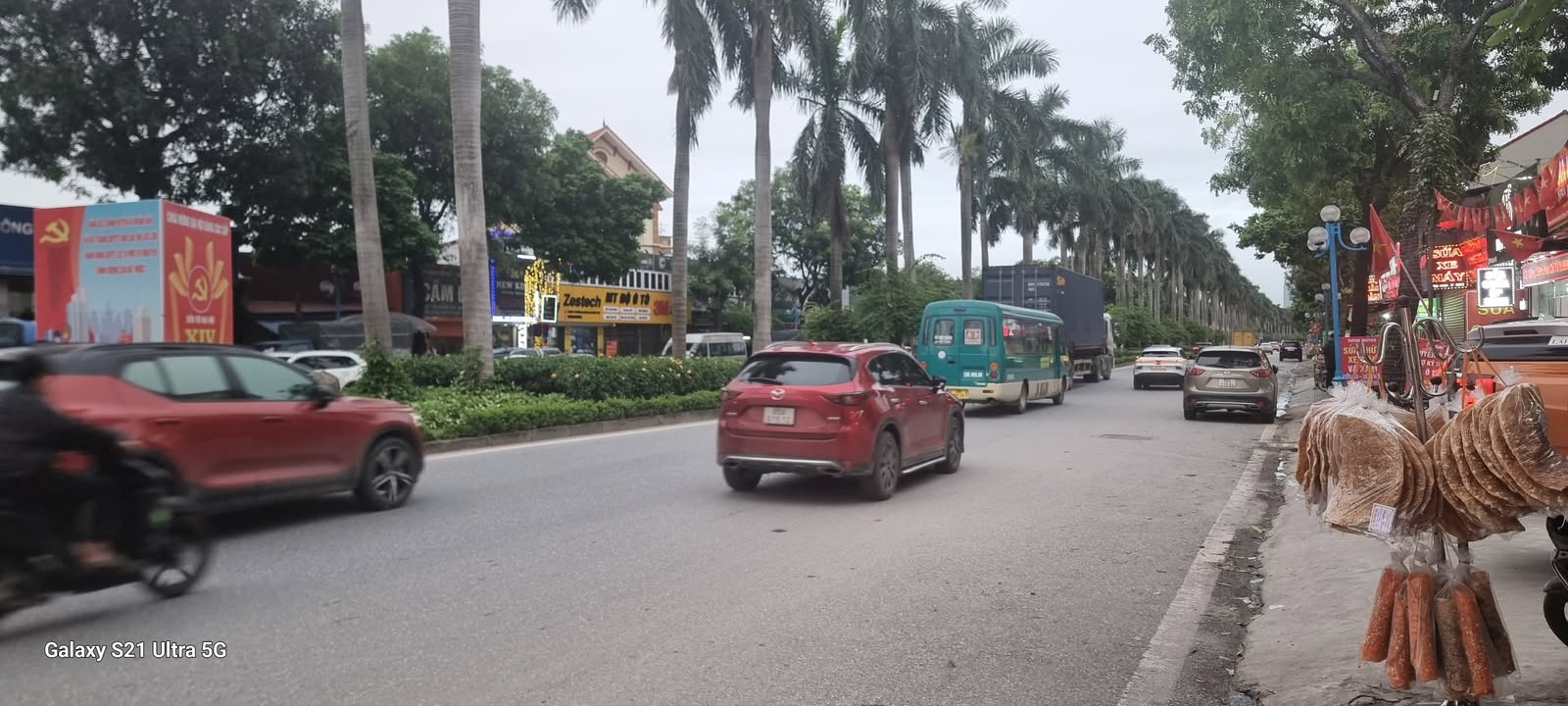 Nhà đẹp 3 tầng tại Đông Dư, Gia Lâm - Giá chỉ 7.8 tỷ, ô tô đỗ cửa!