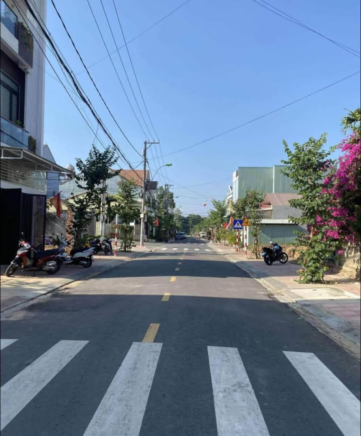 Đất mặt đường Trần Khát Chân, Duy Tân, Kon Tum 80m² giá 1 tỷ - Sổ đỏ chính chủ!