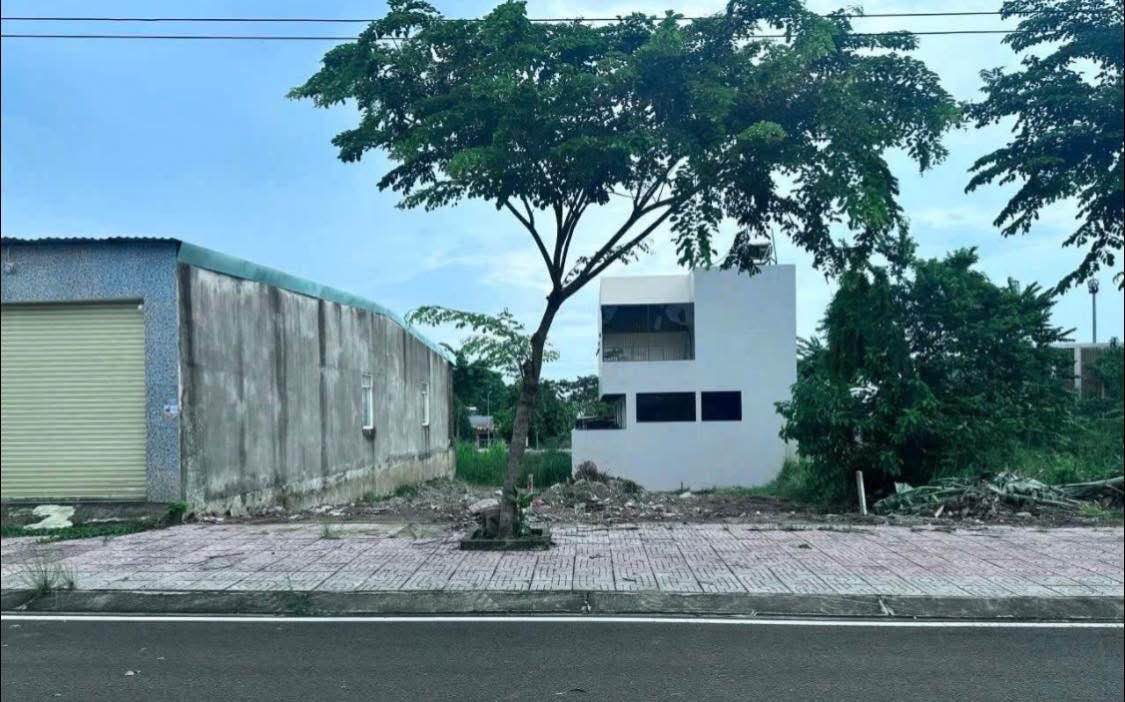 Đất nền Tân Phú, Đồng Xoài 125m² giá 1.65 tỷ - Bán gấp, chính chủ!