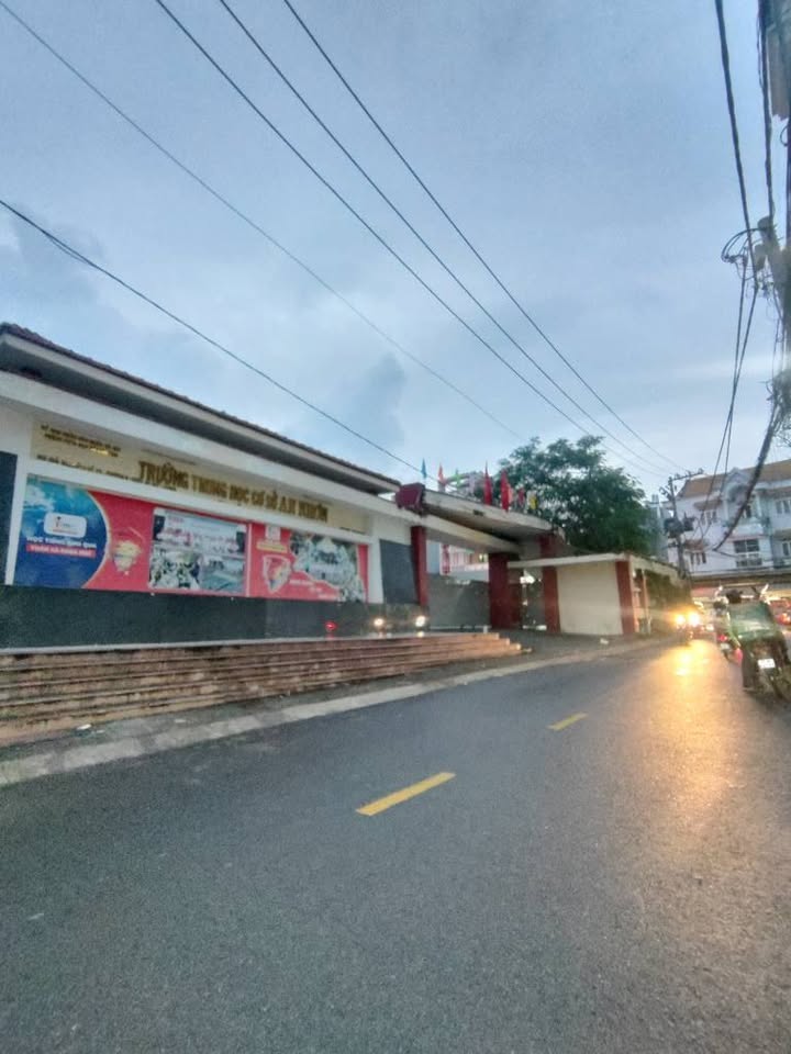 Nhà 2 Tầng Đường ĐS27, Phường 6, Gò Vấp 75m² - Vị trí đắc địa ngay chợ An Nhơn!