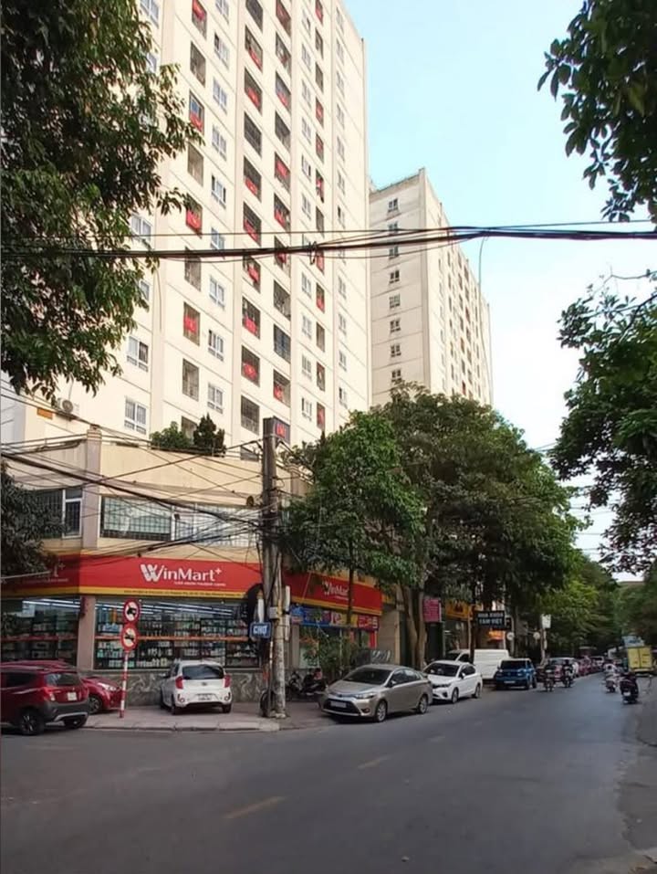 Căn hộ 3PN Chung cư Kim Trường Thi 80m² giá 6 triệu - Full nội thất chỉ việc vào ở!