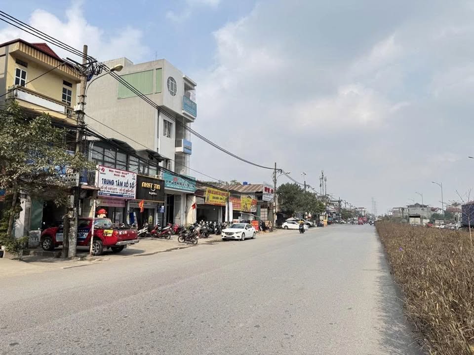 Mặt phố Tam Trinh 135m² giá thỏa thuận - Đầu tư sinh lời cao!