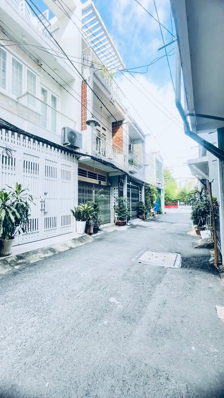 Khu kinh doanh thời trang Lê Văn Sỹ Quận 3 58m² - Mặt tiền hẻm xe hơi 6m!