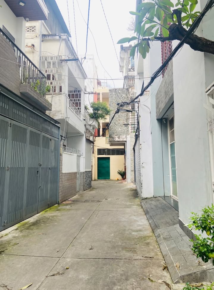 Nhà riêng quận 5, diện tích 47m², giá chỉ 4 tỷ - Cơ hội đầu tư tuyệt vời!