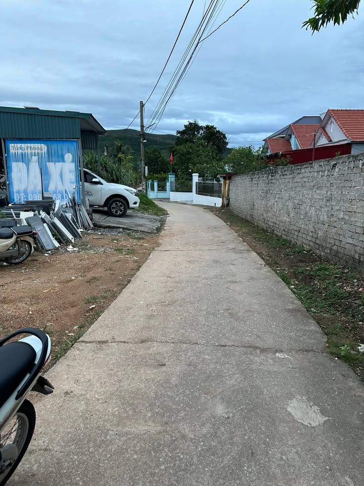 Đất thổ cư Hạ Long 114.2m² giá 9xx triệu - Vị trí đẹp, tiện ích đầy đủ!