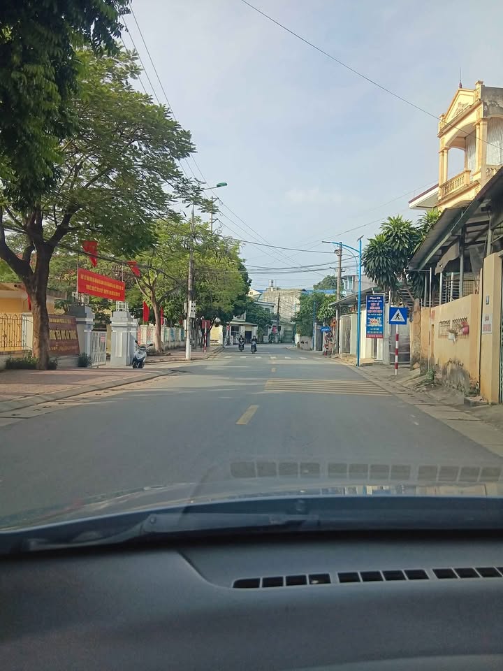 Nhà phố An Tường 120m² giá 2.1 tỷ - Nhanh tay sở hữu ngay!