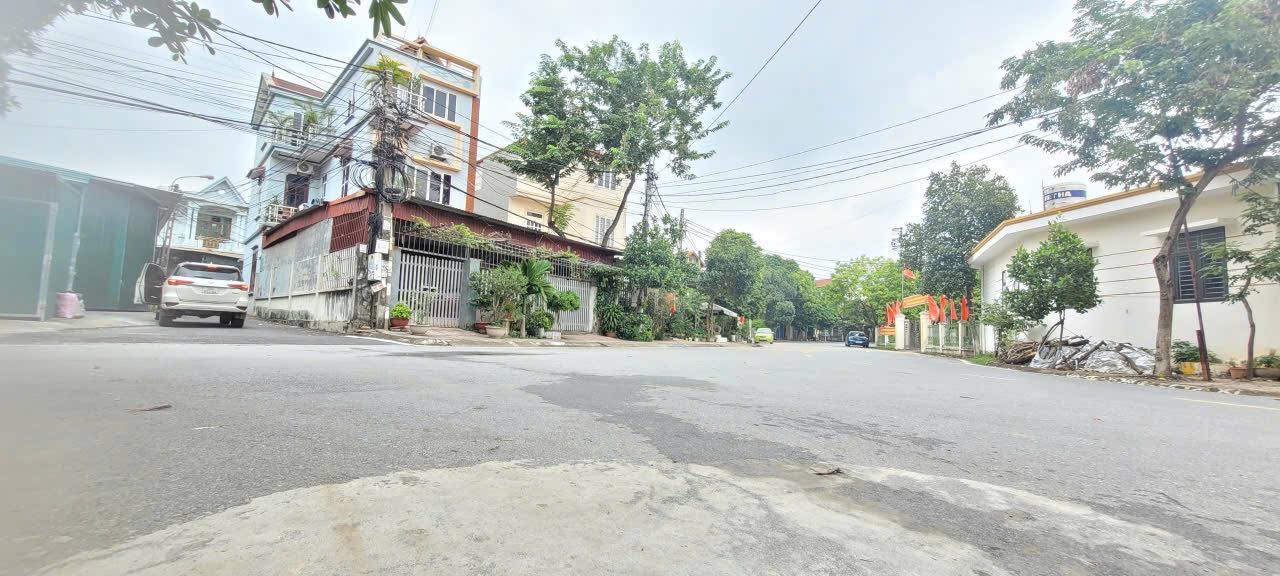 Đất nền Khai Quang, Vĩnh Yên 104m² giá 1 tỷ - Vị trí trung tâm tiện ích đầy đủ!