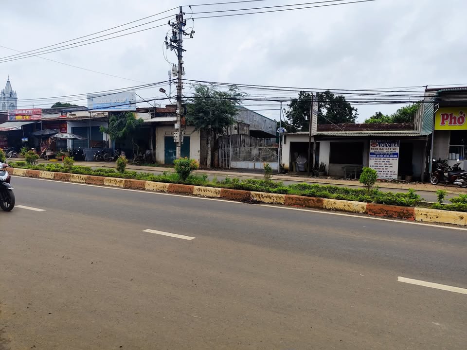 Đất nền Nam Dong, Cư Jút, Đắk Nông 420m² giá 3.2 tỷ - Mặt tiền đẹp, thổ cư 100%