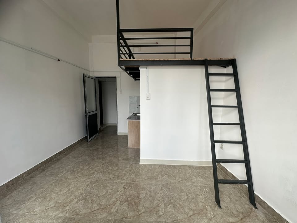Kiot cho thuê mặt tiền đường Tô Ký, Quận 12, 18m² - Kinh doanh ngay!