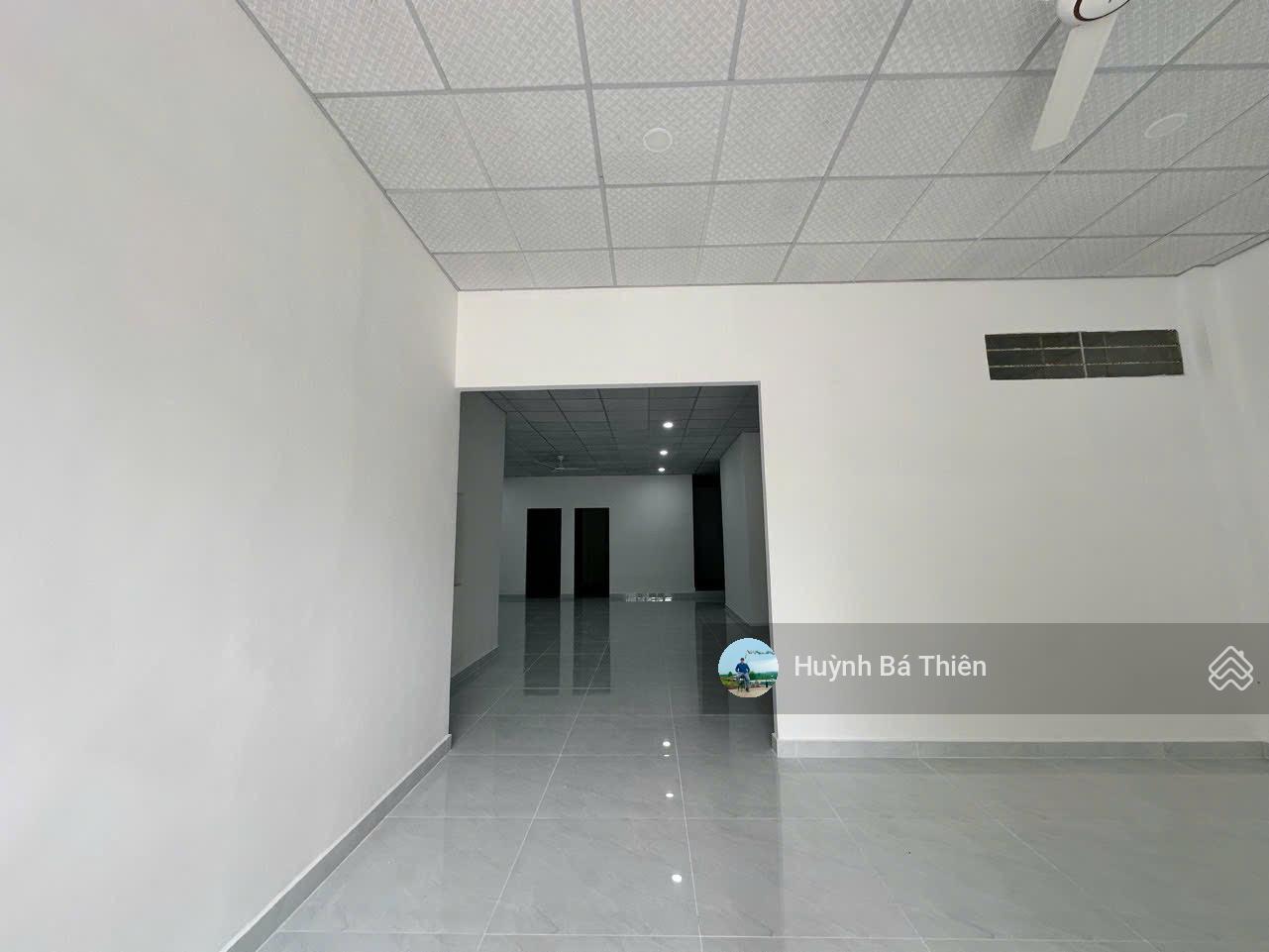 Nhà nguyên căn cấp 4 200m² phường Hiệp Bình Chánh - Giá chỉ 17 triệu/tháng!