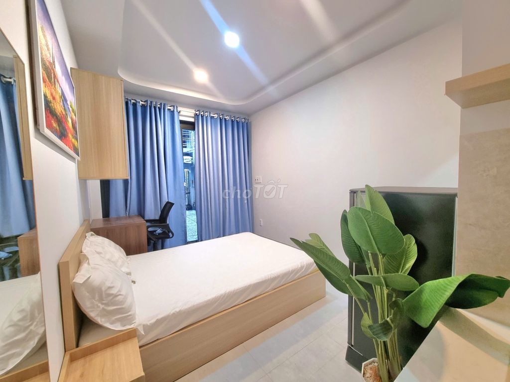 Căn hộ cho thuê đường Nguyễn Trãi, quận 1, 20m² giá 6.5 triệu - Dịch vụ hoàn hảo, vào ở ngay!