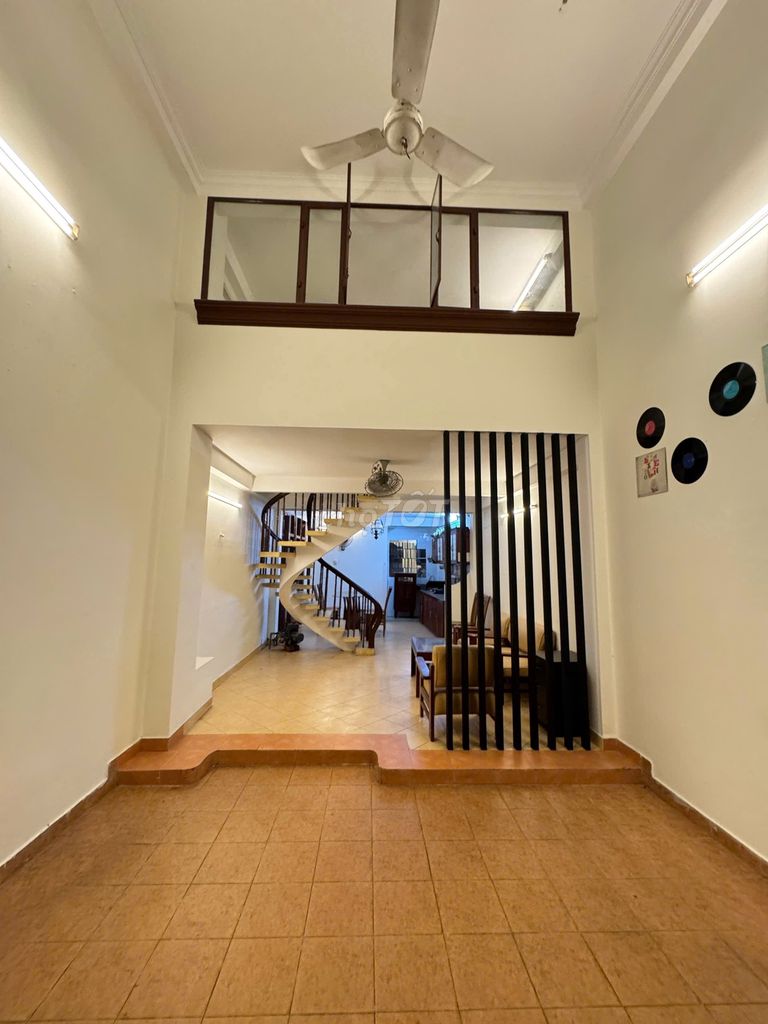 Nhà hẻm xe hơi Lê Văn Sỹ, Quận 3, 50m² giá 12.668 tỷ - Đầu tư sinh lời ngay!