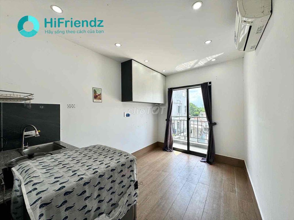 Cho thuê phòng có ban công máy giặt riêng tại Âu Dương Lân, Quận 8 - Giá 4.8 triệu, nội thất đầy đủ!