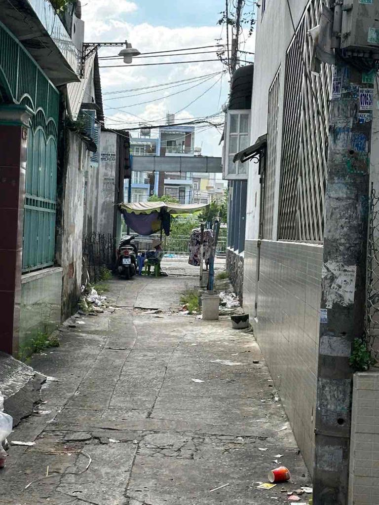 Nhà bán Bùi Huy Bích, P12, Q8 - Diện tích 38m², giá 5.75 tỷ - Sổ hồng riêng, chính chủ!