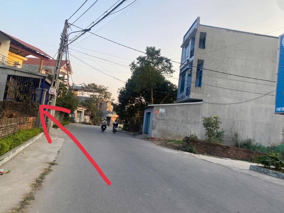 Nhà 2 tầng Hợp Châu, Tam Đảo 226m² giá 2.5 tỷ - Gần trạm y tế