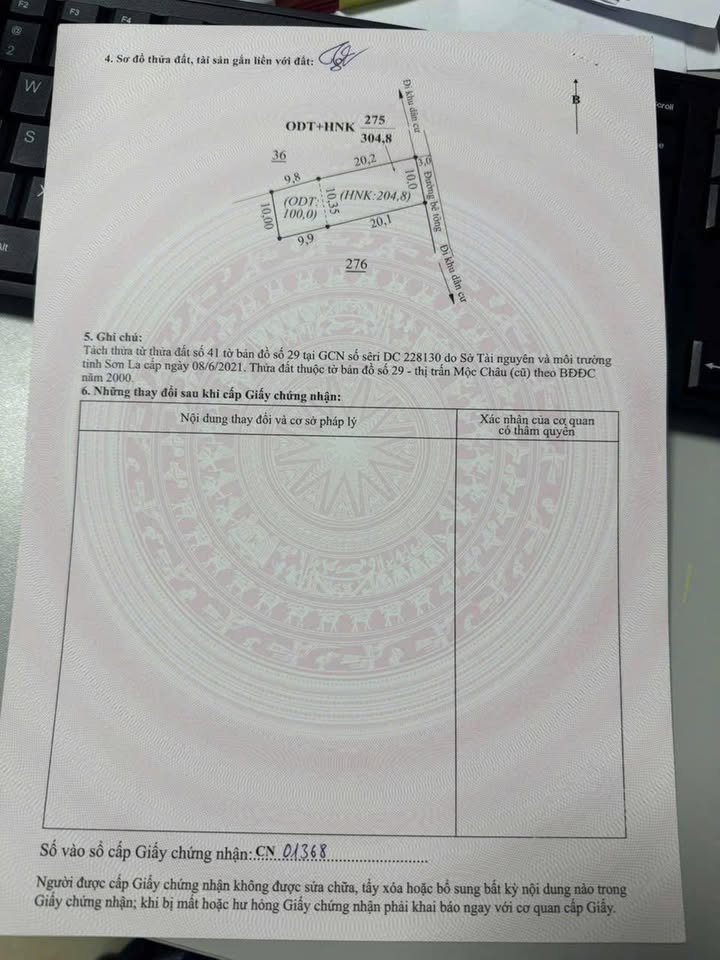 Đất nền Mộc Châu 300m² giá 3 tỷ - Vị trí đắc địa, thuận tiện di chuyển!