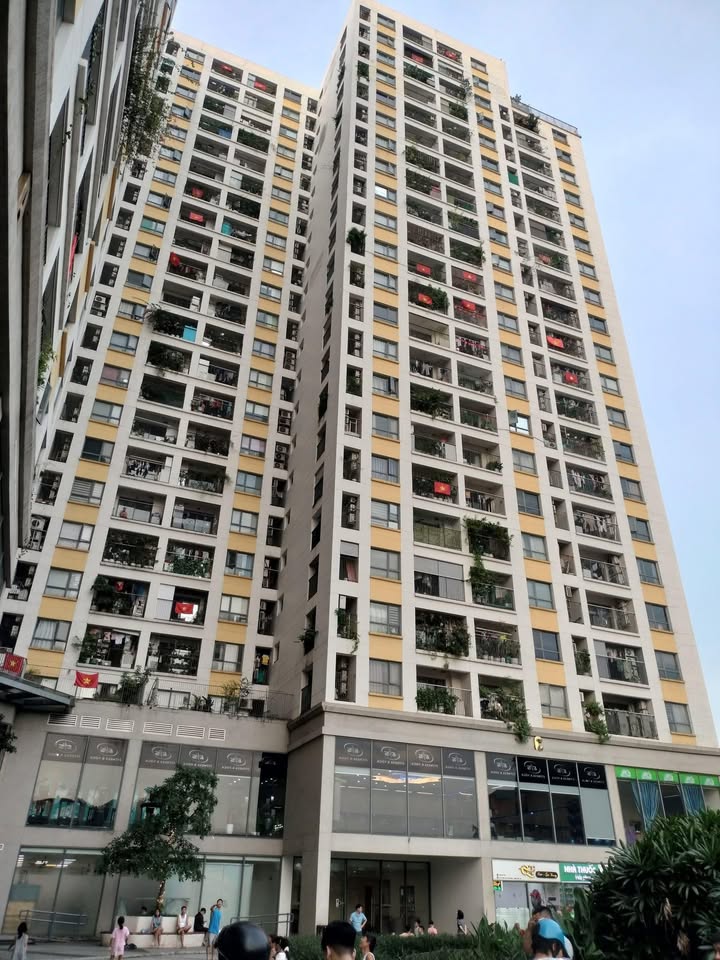 Căn hộ T&T Riverview 440 Vĩnh Hưng 97m² giá 6.x tỷ - Thiết kế hiện đại, view sông Hồng!