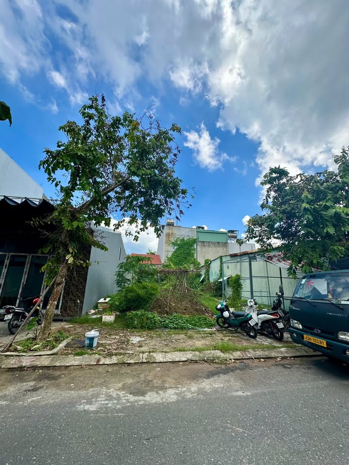 Đất Hòa Minh 93m² giá 6.6 tỷ - Vị trí đẹp gần biển và Mega Market!