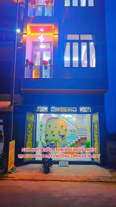 Nhà phố kdc Phúc Đạt Dĩ An 60m² giá 5.35 tỷ - Full nội thất sang trọng!