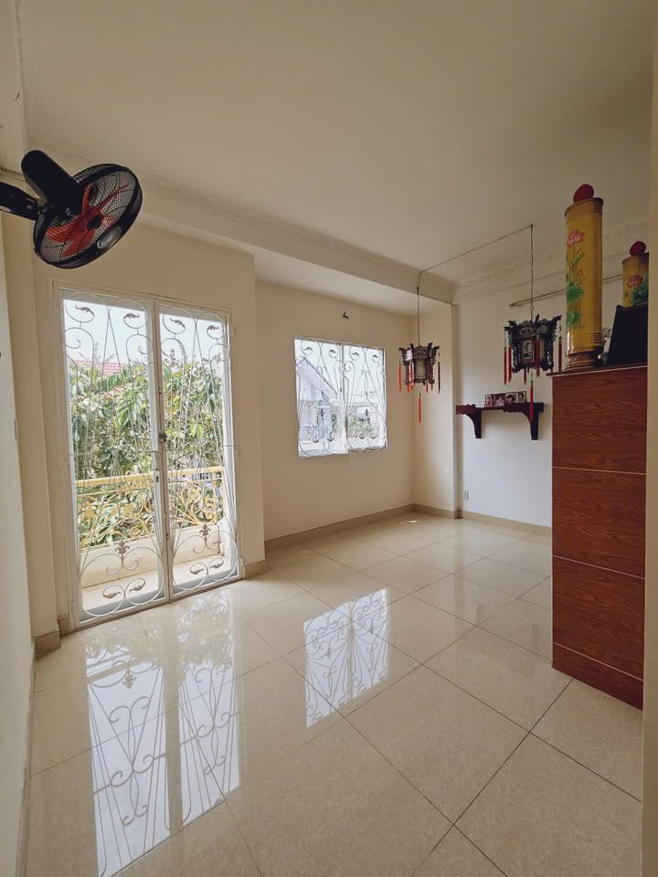 Nhà phố liền kề Gia Hòa - Bình Chánh 95m² giá 7.5 tỷ - Cơ hội không thể bỏ qua!