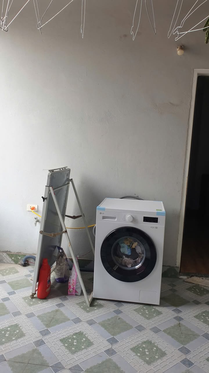 Phòng cho thuê đường Lĩnh Nam, Vĩnh Hưng, 18m² - Tiện nghi đầy đủ, giá hợp lý!