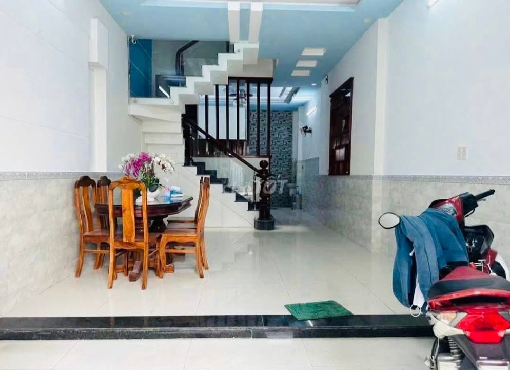 Nhà cho thuê đường Số 4, Hiệp Bình Phước 60m² - Phù hợp làm văn phòng hoặc gia đình ở!