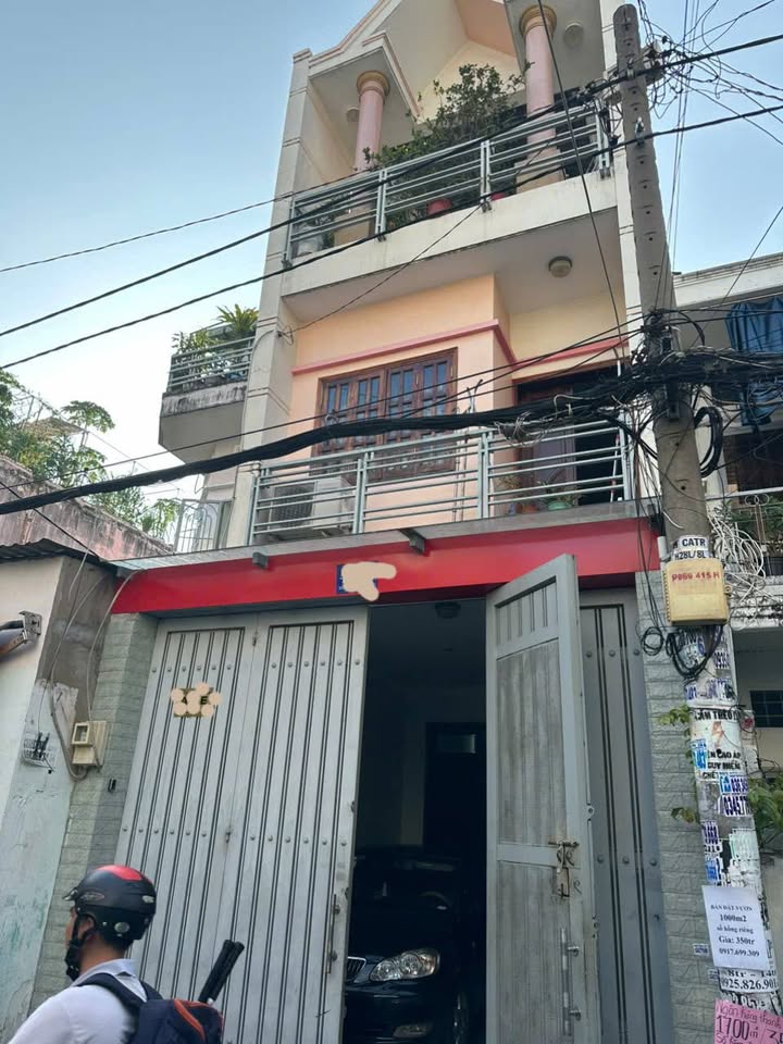 Nhà 2 mặt tiền Đường Số 10, Gò Vấp 76m² giá 9.8 tỷ - Tiềm năng kinh doanh lớn!