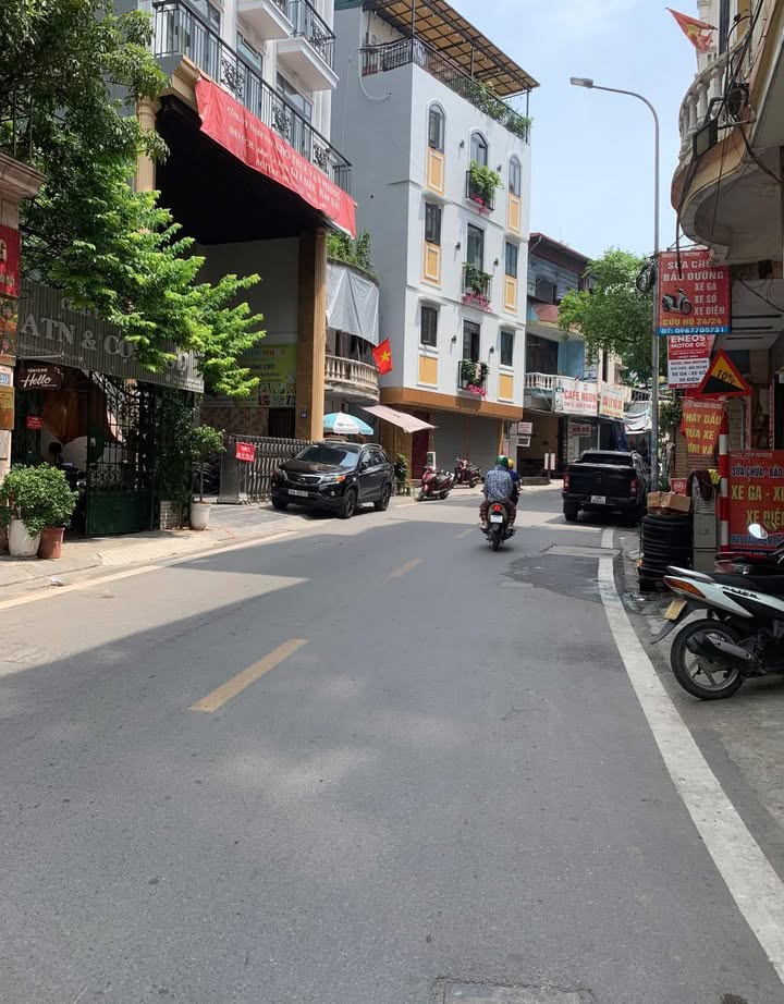 Nhà mặt phố Đốc Ngữ, Ba Đình 55m² giá 26 triệu - Kinh doanh sinh lời ngay!