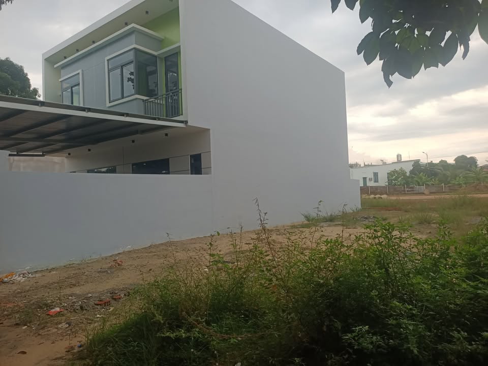 Đất nền Tân Định, Tân Uyên 105m² chỉ 1.5 tỷ - Vị trí đẹp, giao thông thuận lợi!