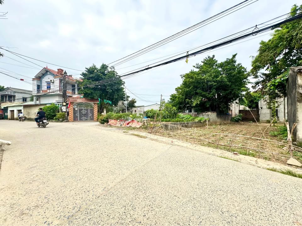 Đất thổ cư 161m² Nam Phương Tiến giá 4 tỷ - Mặt tiền kinh doanh sầm uất!