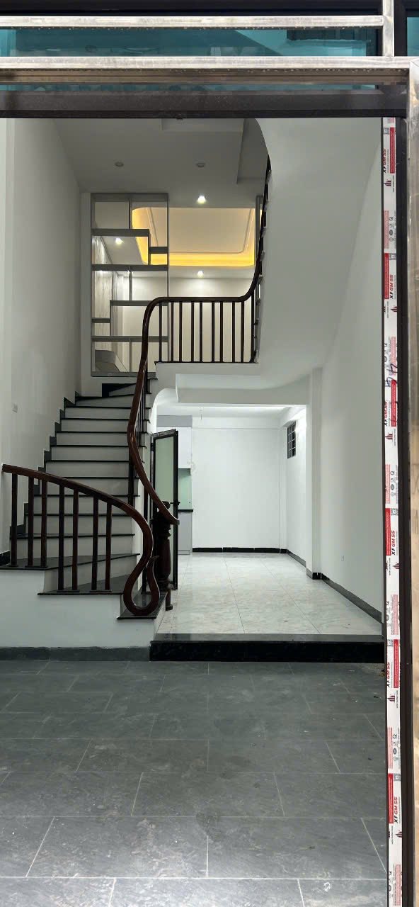 Nhà Vĩnh Ninh, Thanh Trì 42m² giá 5 tỷ - Chính chủ, sẵn sàng vào ở!