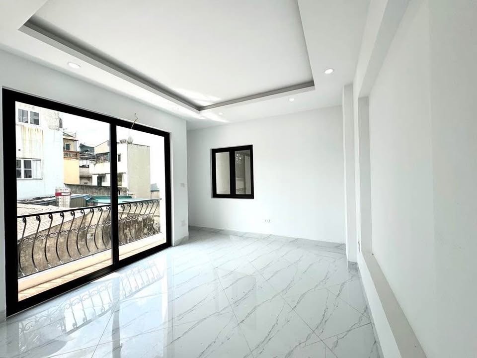 Nhà phố Hồng Hà Hoàn Kiếm 50m² giá 7 tỷ - Thiết kế hiện đại, ở ngay!