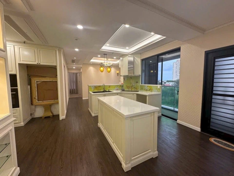 Căn hộ Hưng Phúc Premier Q7 178m² giá 16.35 tỷ - Thiết kế 3PN, nội thất sang trọng!