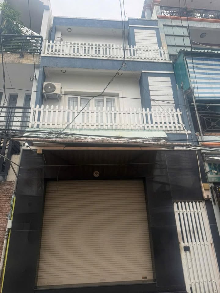 Nhà phố đường Tô Hiến Thành, quận 10, 80m², giá thỏa thuận - Hẻm an ninh, tiện ích đầy đủ