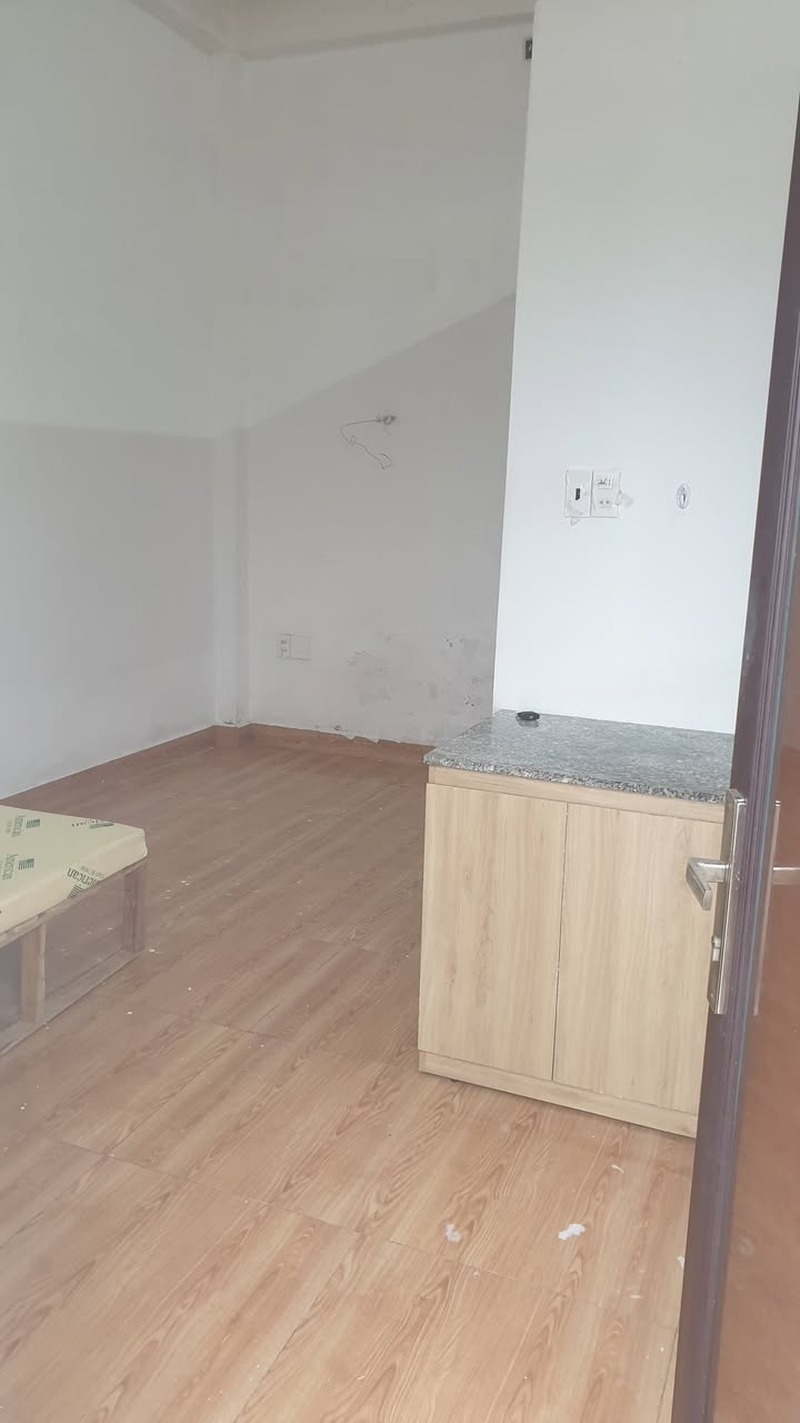 Phòng trọ Bảo Lộc 109 Hồ Tùng Mậu giá từ 1.3 triệu - Không gian thoáng đãng, sạch sẽ!