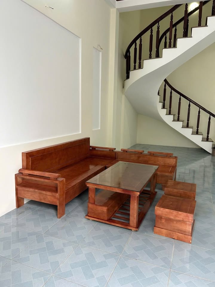 Nhà 2 tầng đường Quan Châu, phường Hòa Xuân, Đà Nẵng 105m² - Cơ hội vàng cho gia đình bạn!