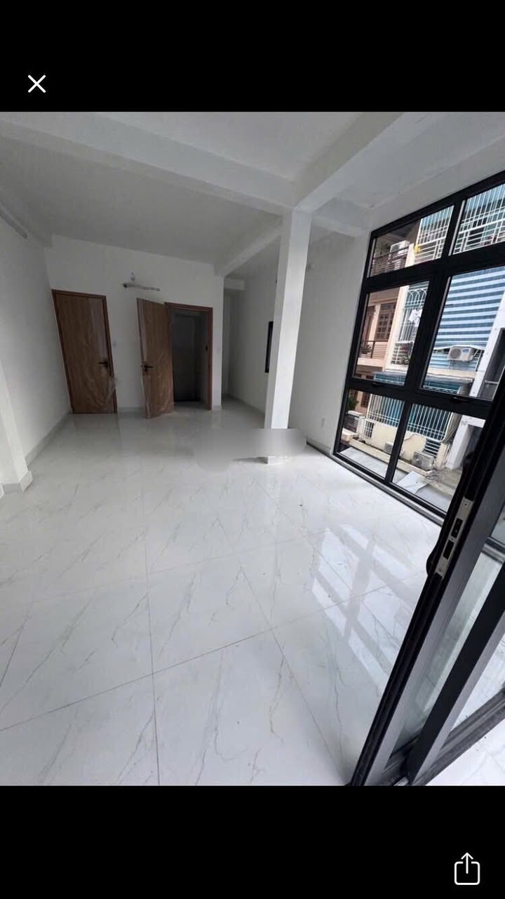 Nhà nguyên căn Quận 3 40m² giá 20 triệu - Xe hơi vào tận cửa, 2 mặt tiền!