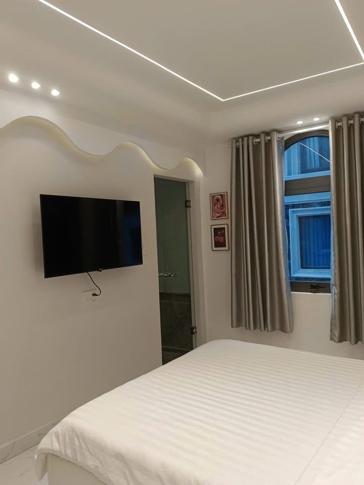 Khách sạn cho thuê góc 2 mặt tiền Phạm Văn Chiêu, Gò Vấp 88m² - Cơ hội đầu tư sinh lời!