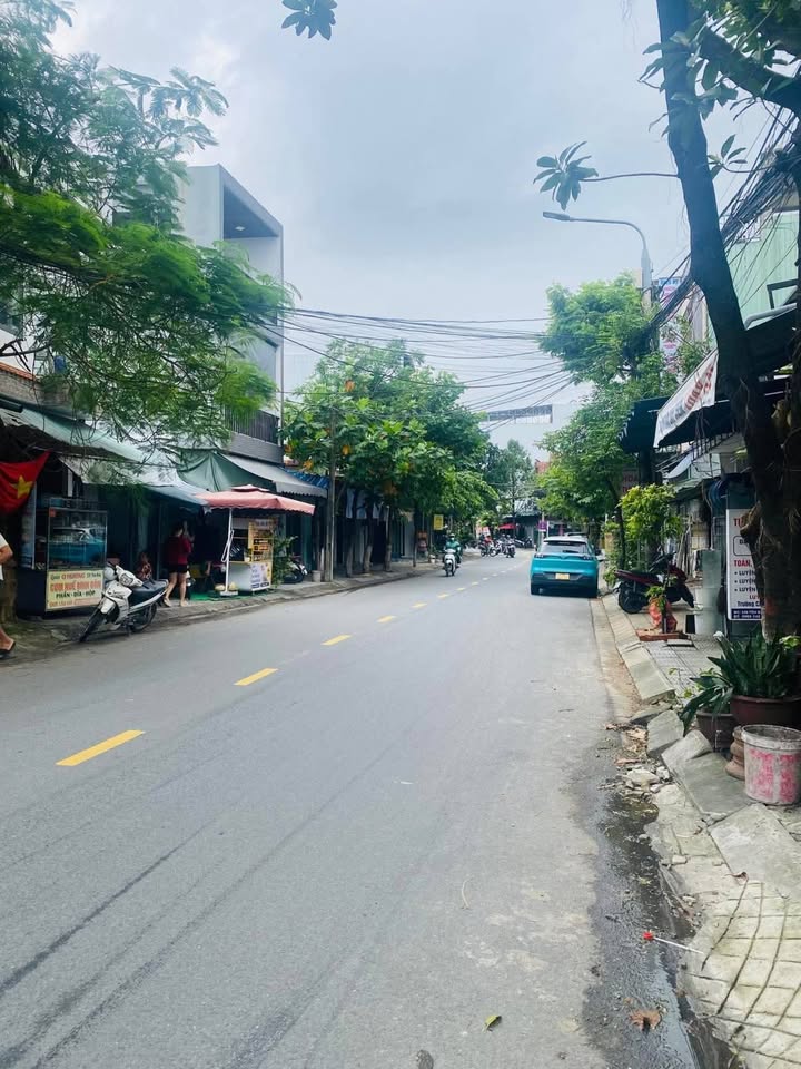 Nhà mặt tiền Tôn Đản, Cẩm Lệ, 105m², giá 7.45 tỷ - Dòng tiền ổn định từ cho thuê!