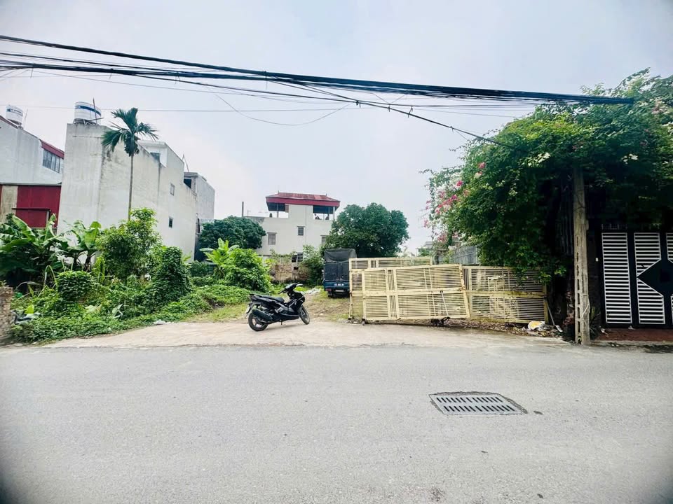 Đất ở Ngũ Hiệp – Thanh Trì 400m² giá thỏa thuận - Đầu tư sinh lời hoặc xây nhà vườn