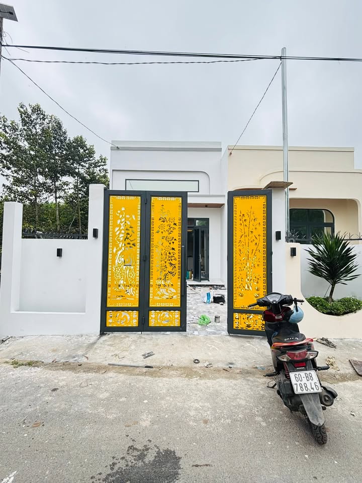 Nhà gác lửng hiện đại An Viễn 100m² giá 1.85 tỷ - Sẵn sàng vào ở!