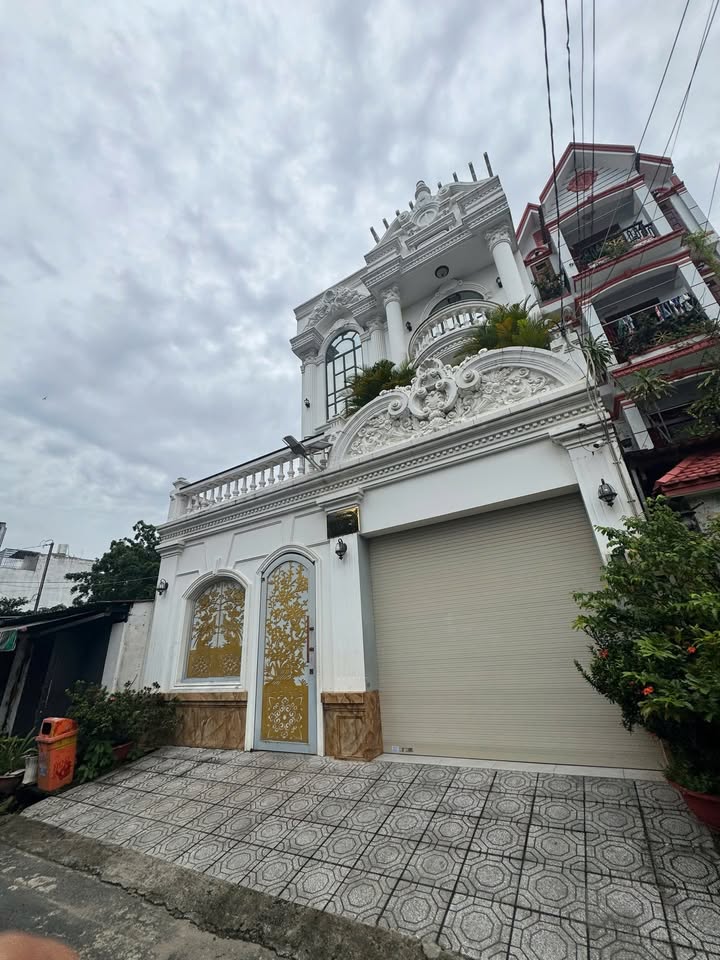 Đất nền Hương Lộ 80B, Tân Thới Hiệp 100m² giá 6.1 tỷ - Khu dân cư biệt thự cao cấp!