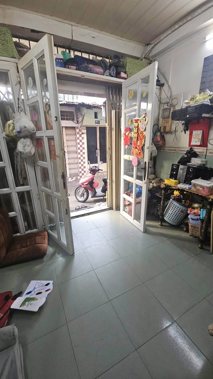 Nhà bán khu nhà lô Hưng Phú, Phường 10, Quận 8 - 37m² giá chỉ 4.88 tỷ!