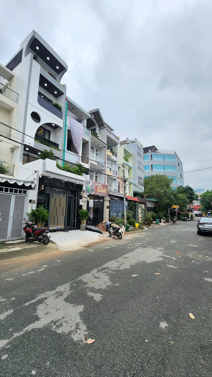 Nhà phố Cư Xá Ngân Hàng Quận 7 - 92m² giá 22.8 tỷ - Full nội thất cao cấp!