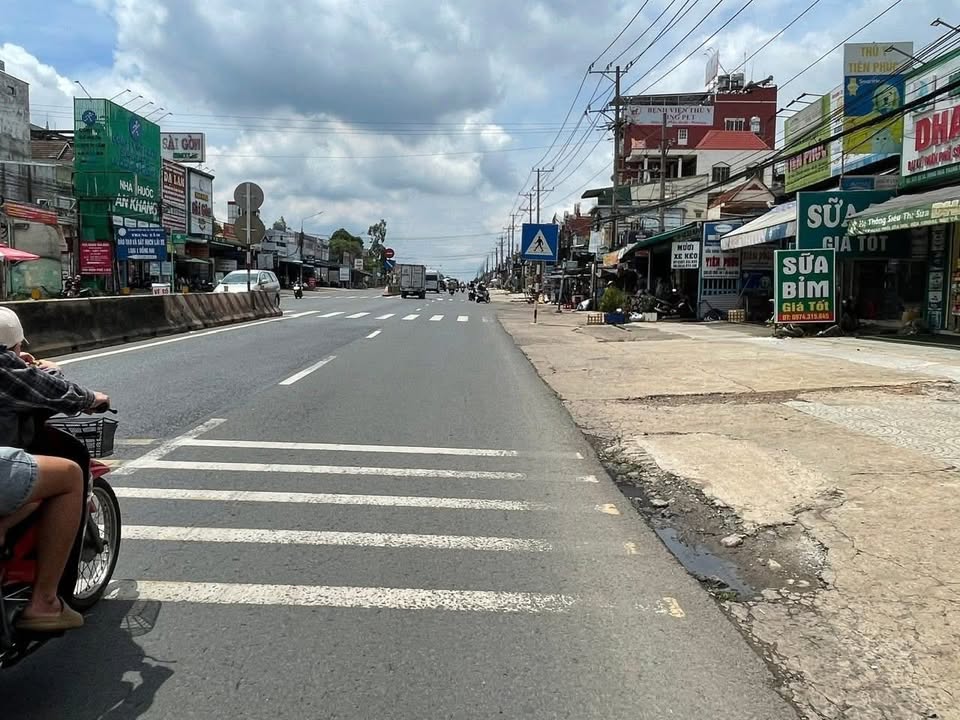 Đất nền góc 2 mặt tiền xã Tây Hoà, Trảng Bom 271m² giá 2.2 tỷ - Cơ hội đầu tư tuyệt vời!