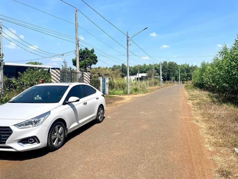 Đất mặt tiền Lê Văn Một, TP. Bà Rịa 2320m² giá 2.35 tỷ - Cơ hội đầu tư hấp dẫn!